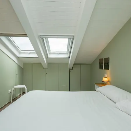Xenia - Attic In San Siro Area *