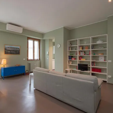 شقة Xenia - Attic In San Siro Area